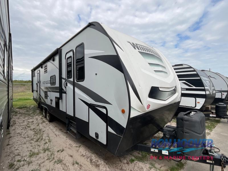 2021 WINNEBAGO 3033BH - Image 1