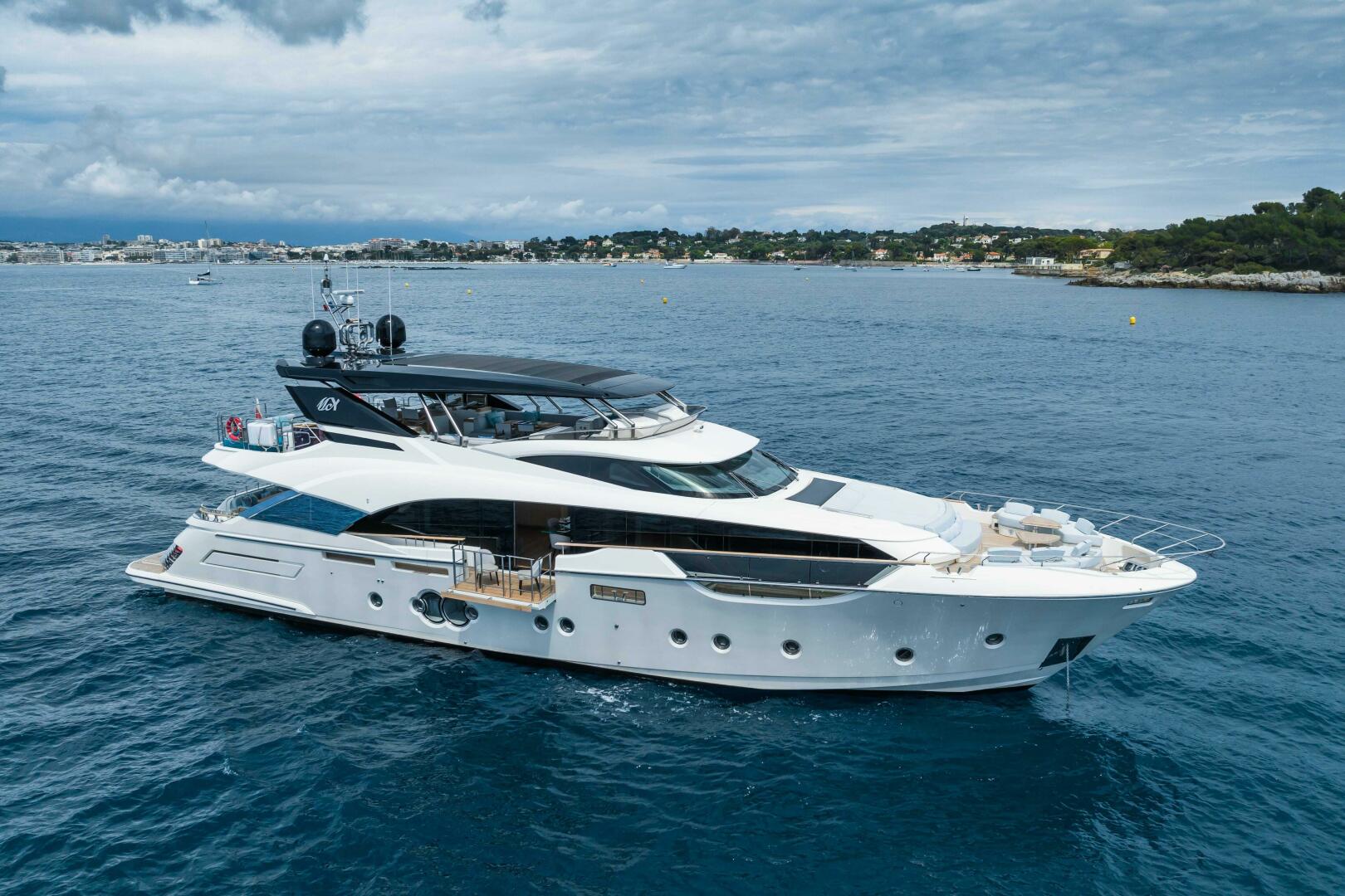 2021 Monte Carlo Yachts MCY 96 - Image 1