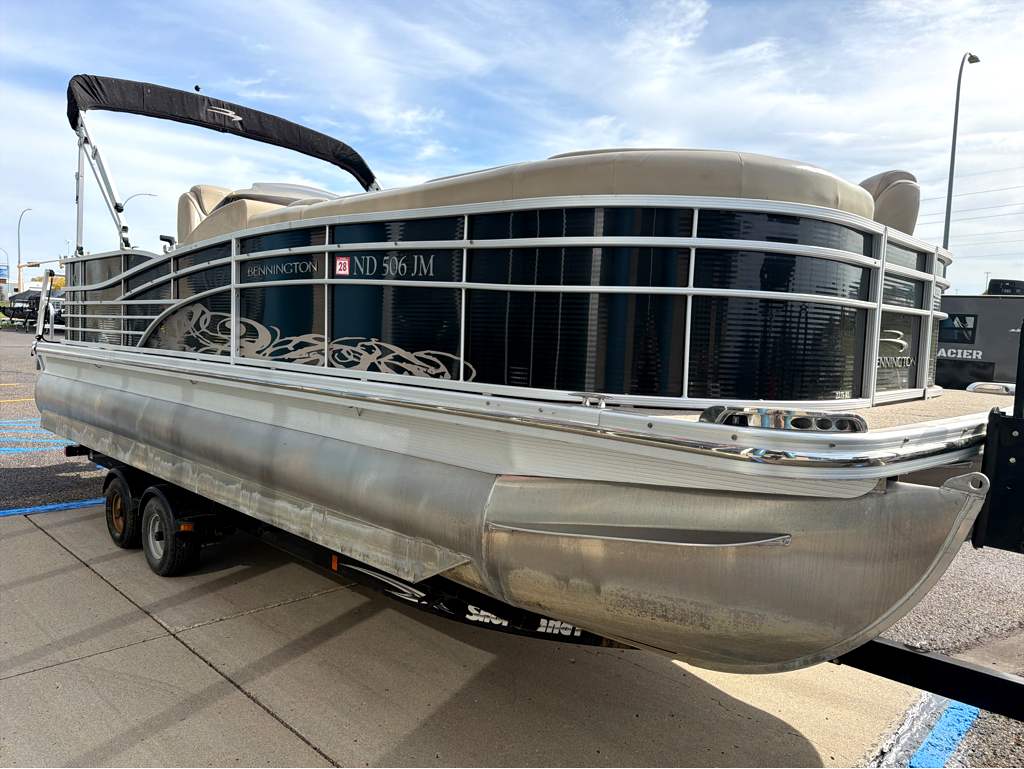 2013 Bennington 2275RL - Image 7