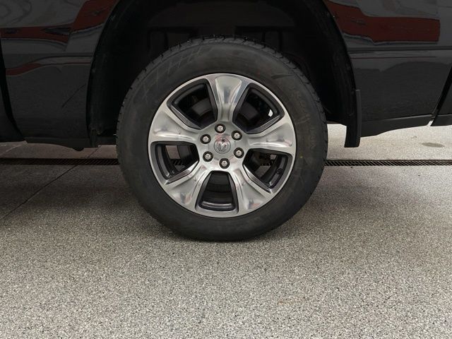 2023 Ram Ram 1500 Pickup Crew Cab Laramie eTorque 4WD - Image 10