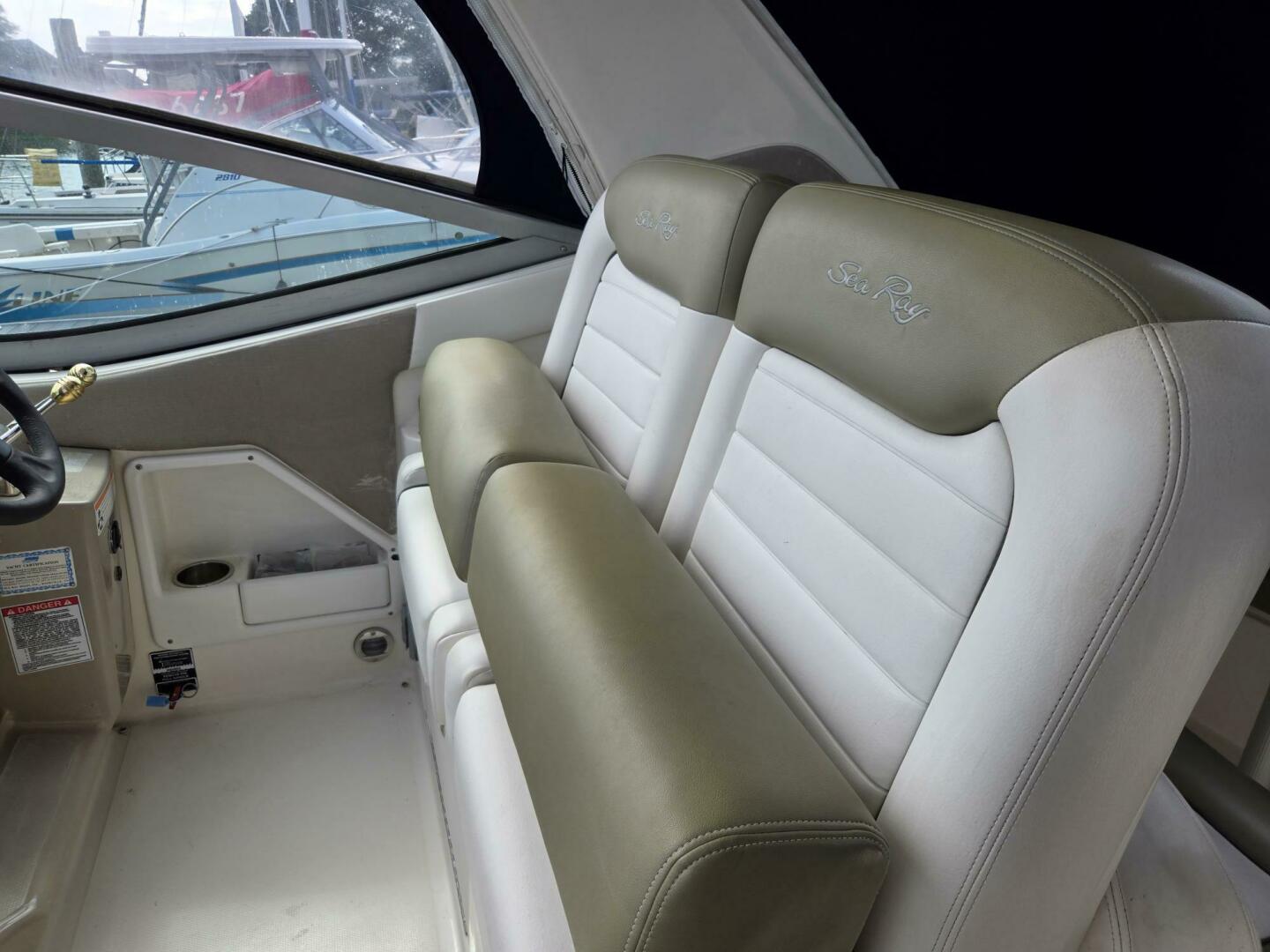 2007 Sea Ray 310 Sundancer - Image 23