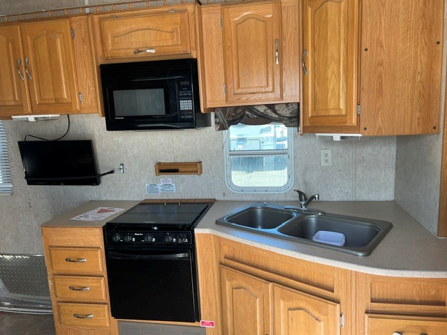 2007 Forest River Sierra Sport 27RDSP - Image 10