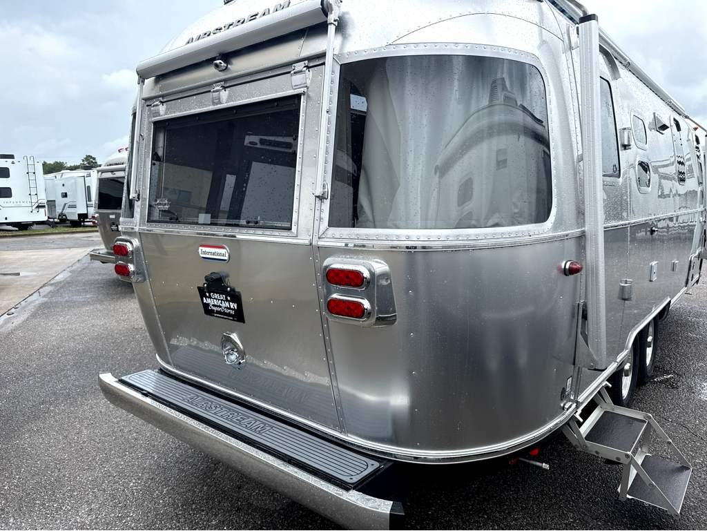 2026 Airstream International 25FB - Image 4