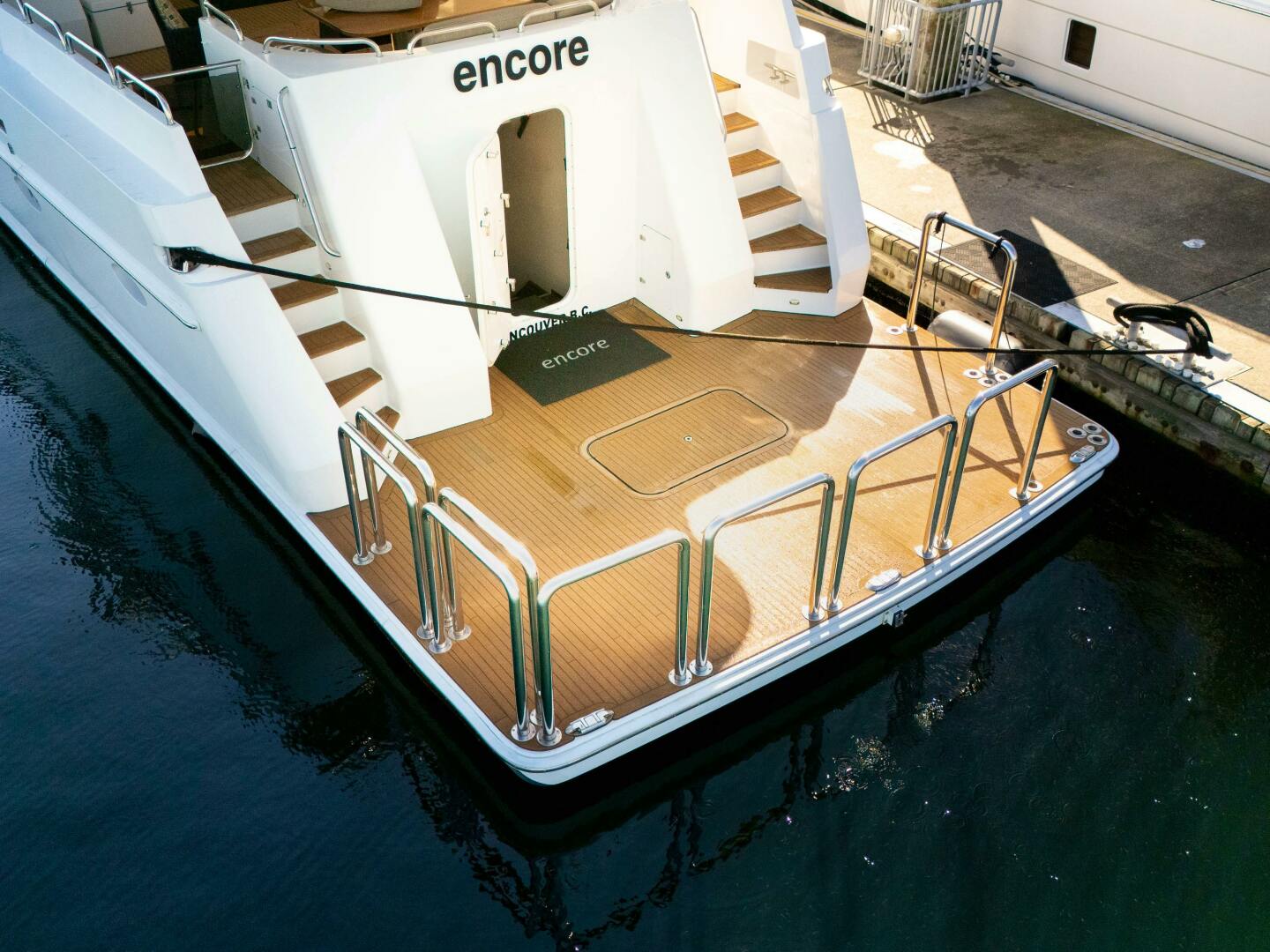 1992 Crescent Custom Yachts Custom - Image 2