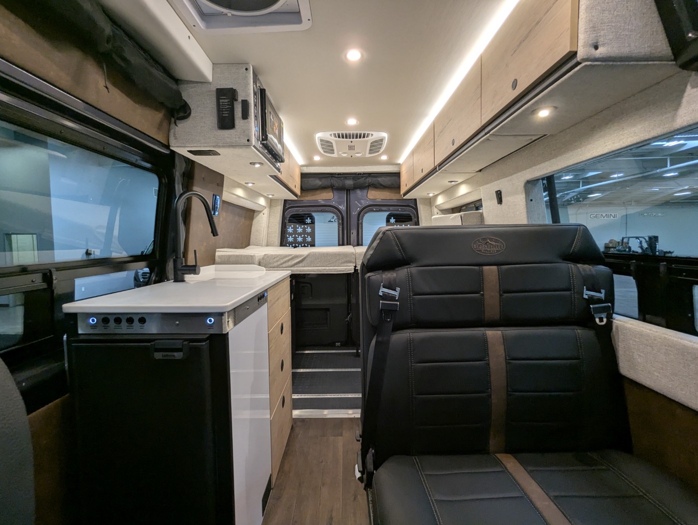 2027 Storyteller Overland Dark Mode OG - Image 22