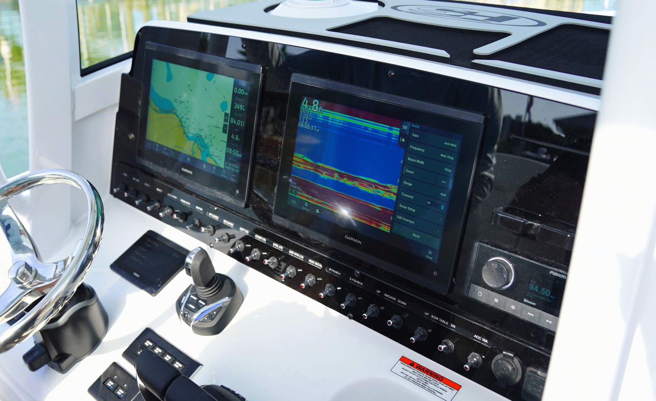 2027 SEA HUNT ULTRA 265SE - Image 15