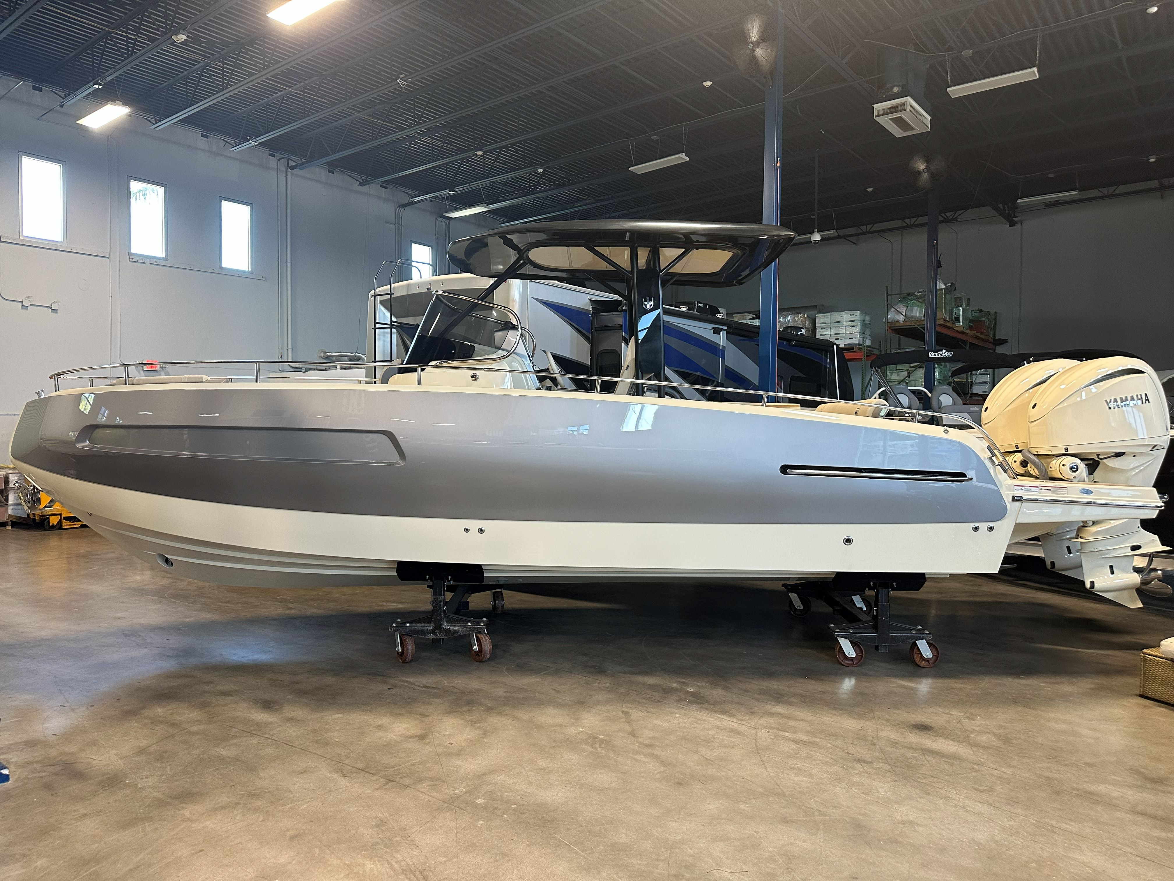 2024 Invictus TT280S - Image 1