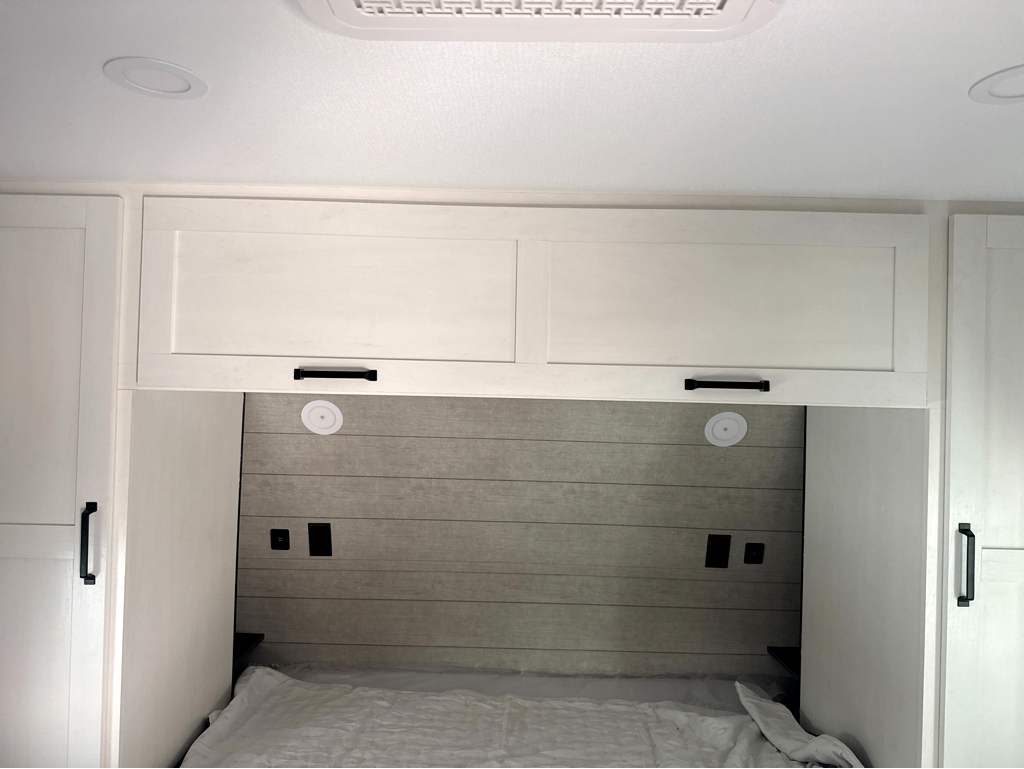 2027 VENTURE RV SIENNA 281VQB - Image 12