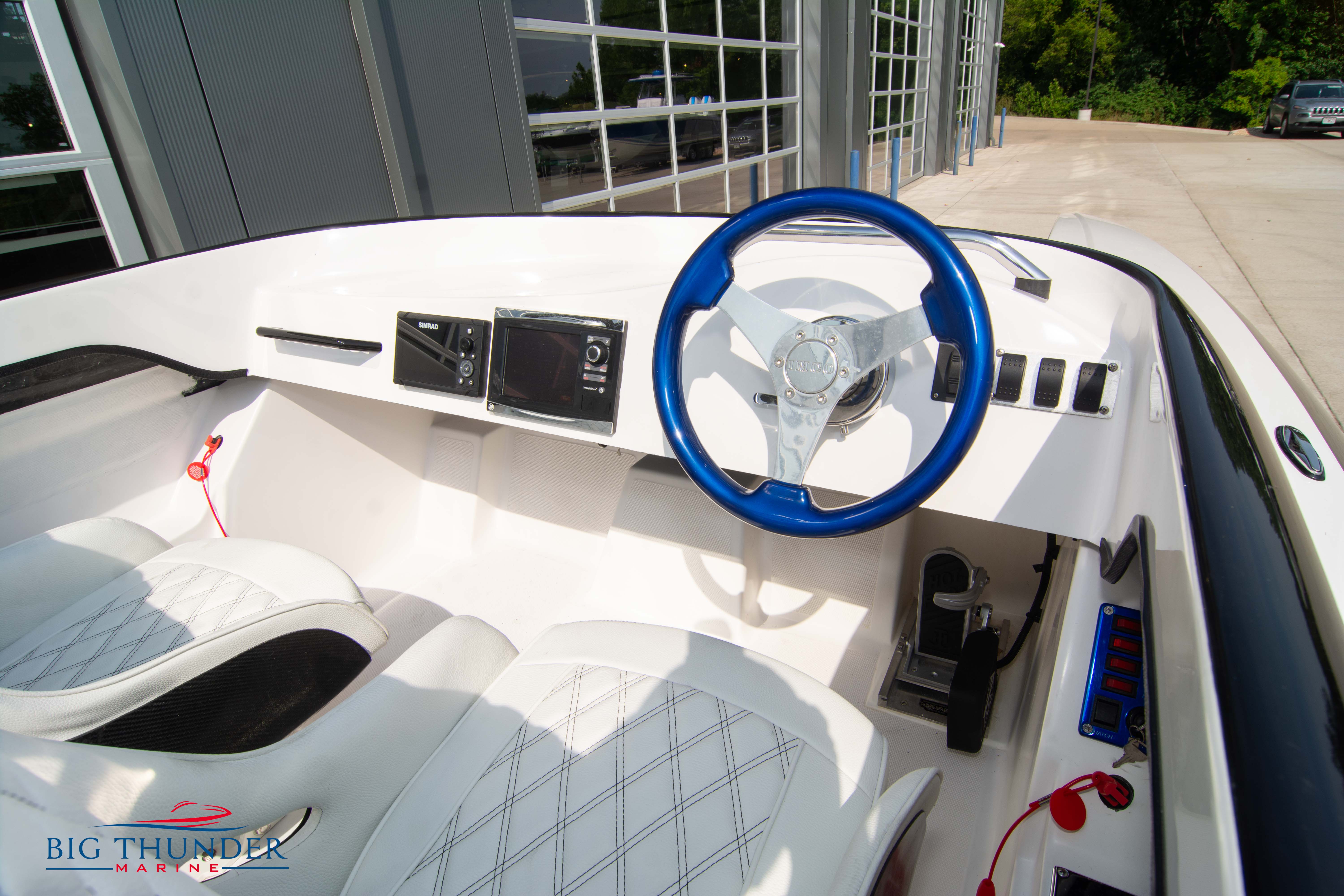 2019 Spectre Screaming Eagle 22 Talon - Image 27