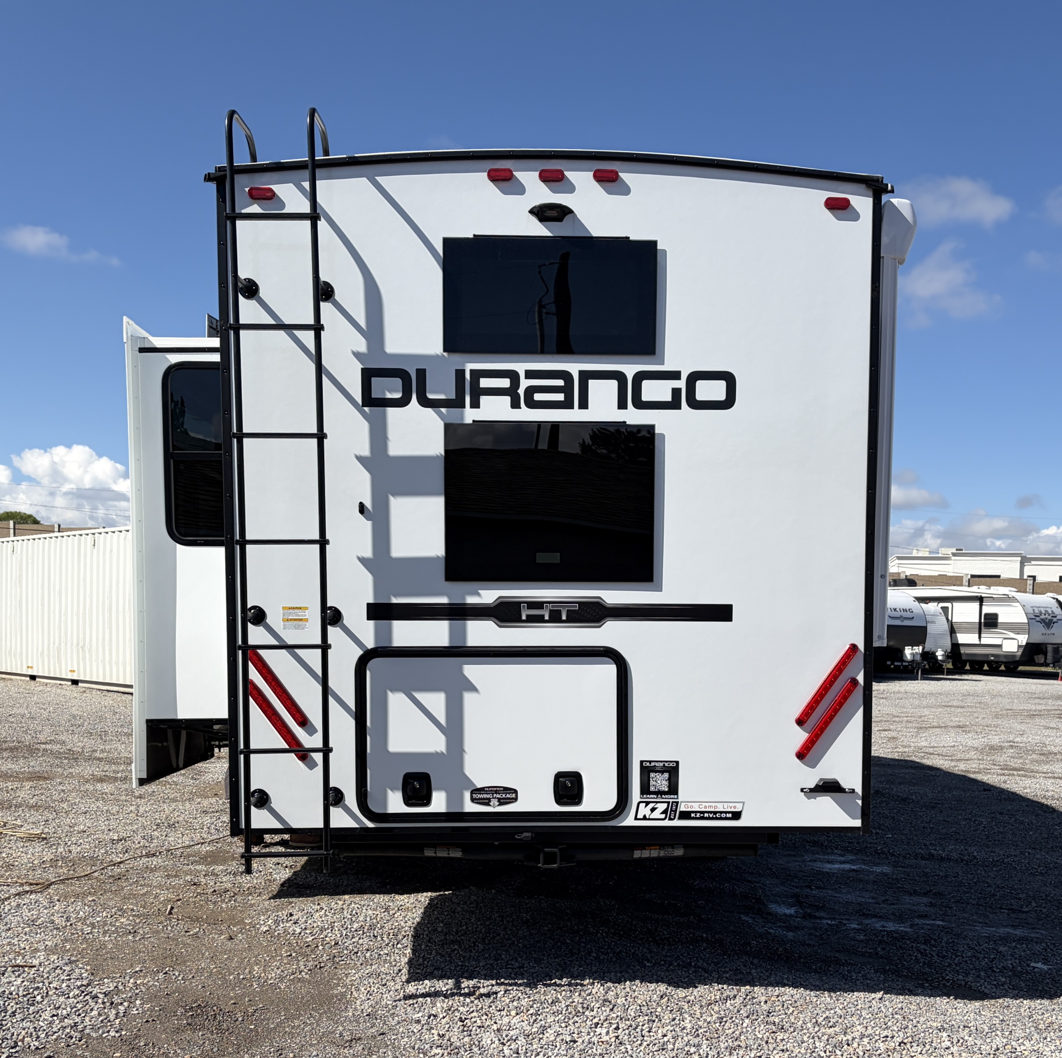 2026 KZ RV Durango Half-Ton D286BHD - Image 6