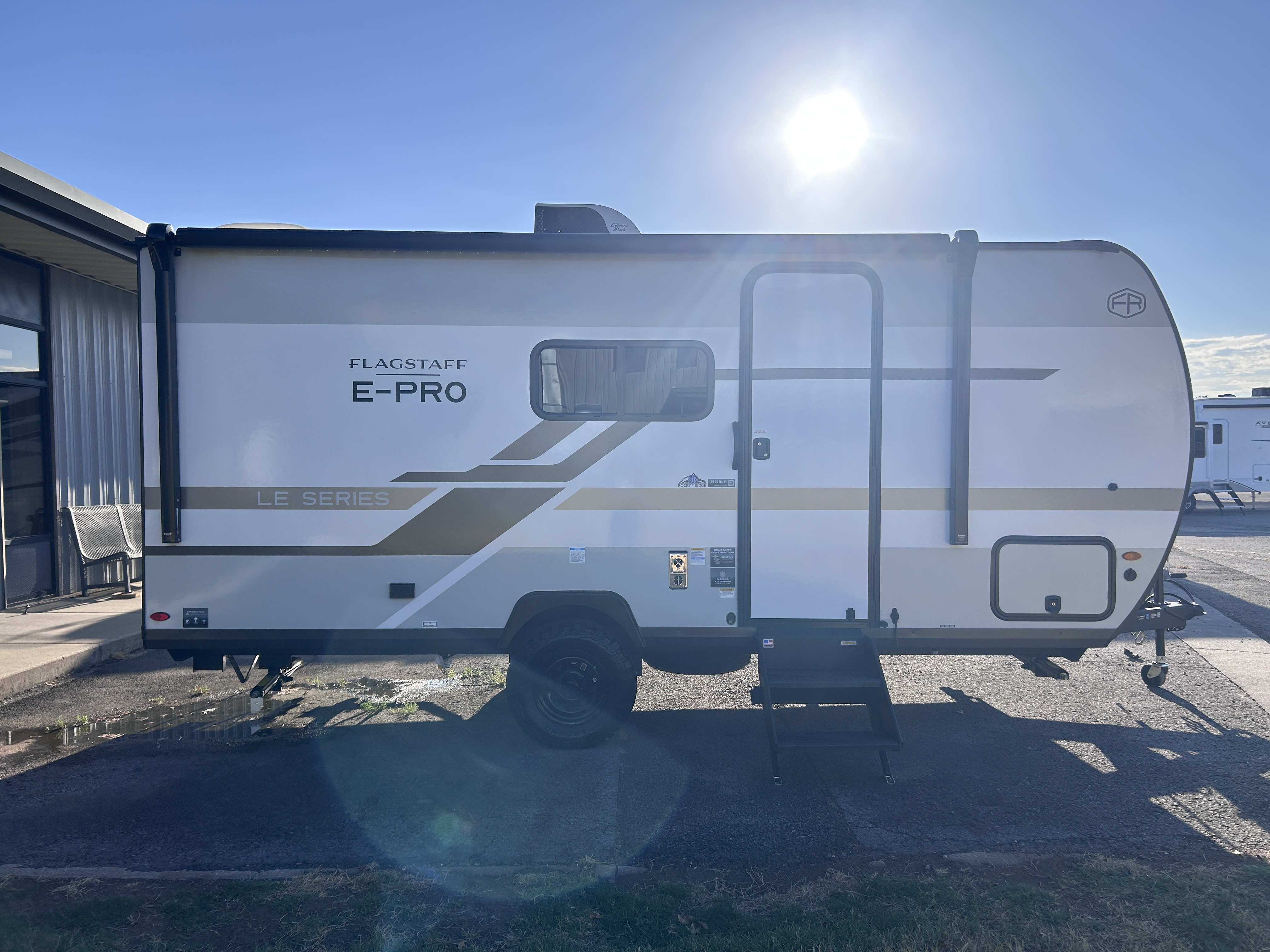 2027 Forest River Flagstaff E-Pro LE E171BLE - Image 2