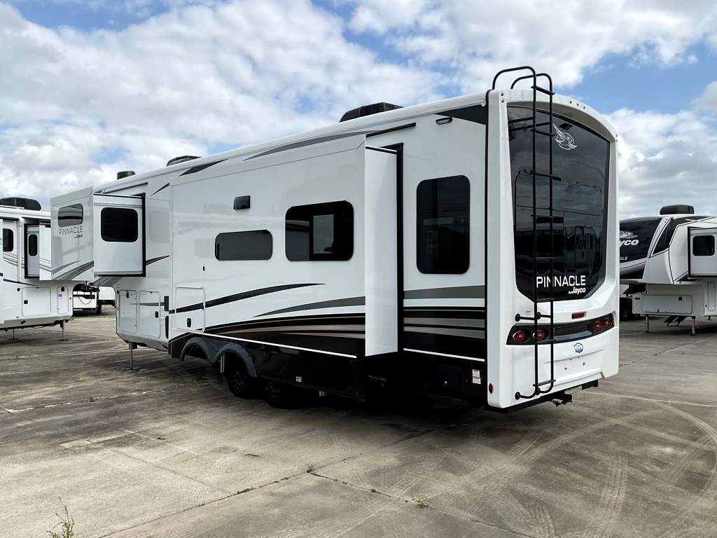 2026 JAYCO PINNACLE 32 RLTS - Image 31