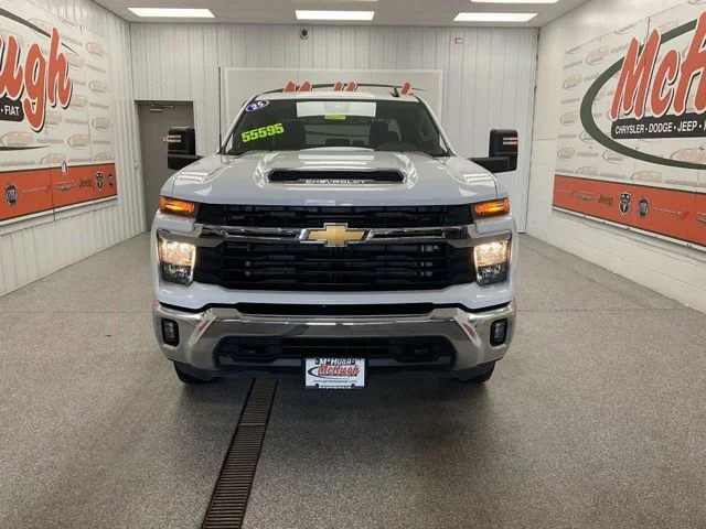 2025 Chevrolet Silverado 2500HD 4WD Crew Cab 172" LT - Image 2