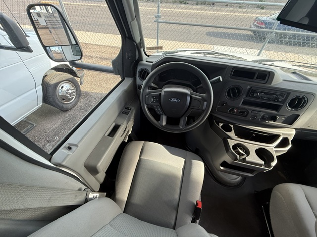 2023 Forest River Sunseeker LE 2350LE - Image 3