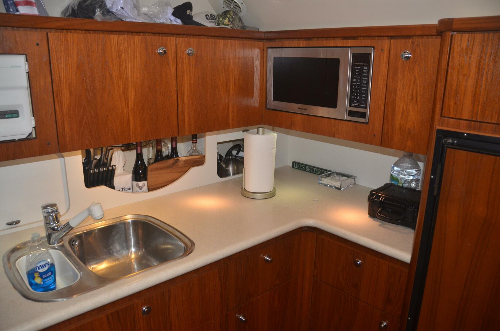 2001 Tiara Yachts 4100 Open - Image 7