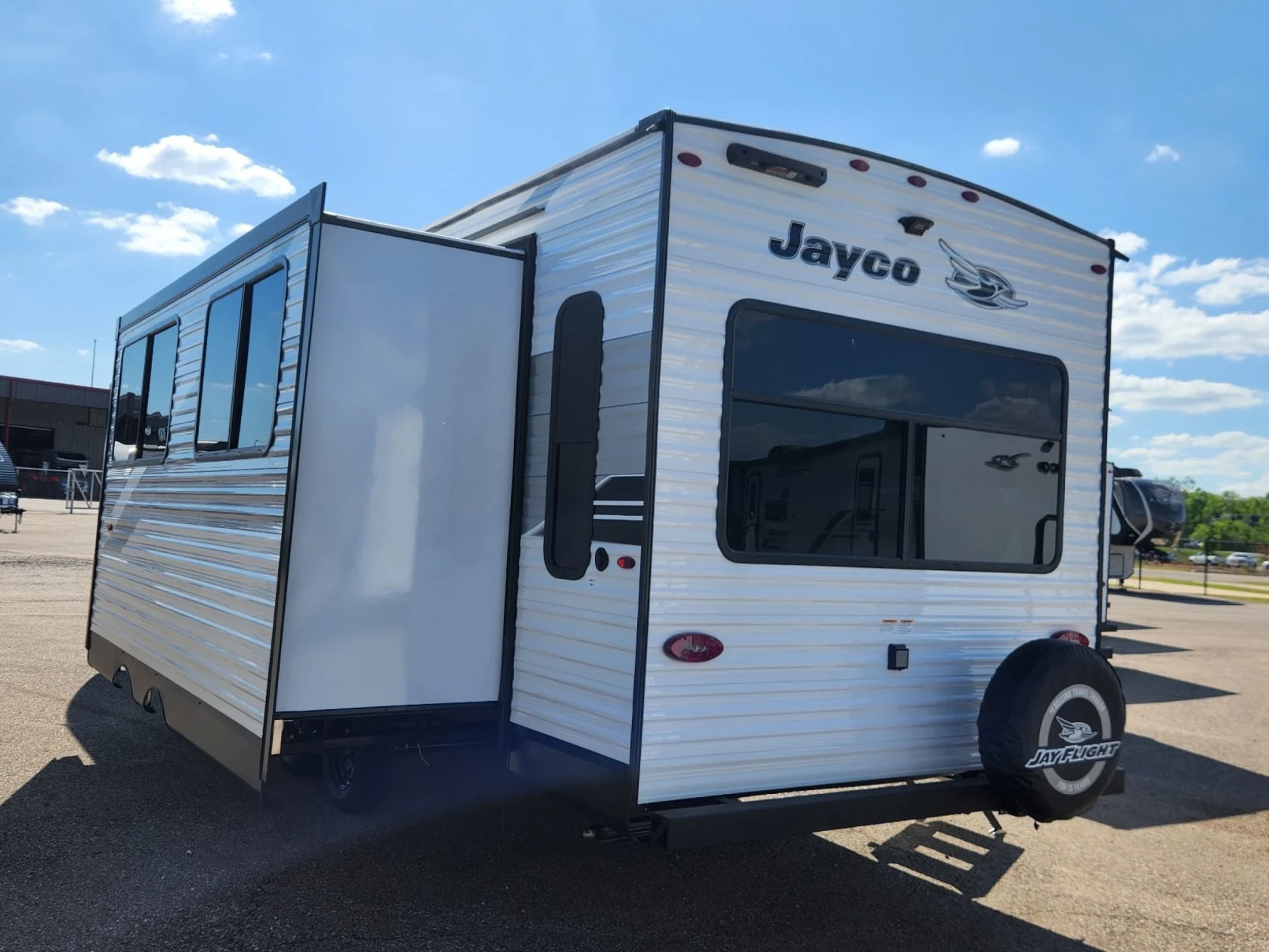 2026 JAYCO JAY FLIGHT SLX 262RLS - Image 4