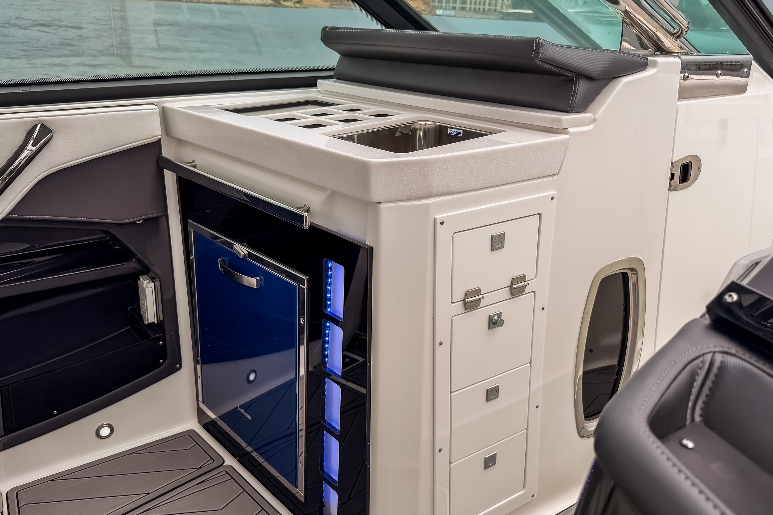 2022 Monterey 378SS - Image 20