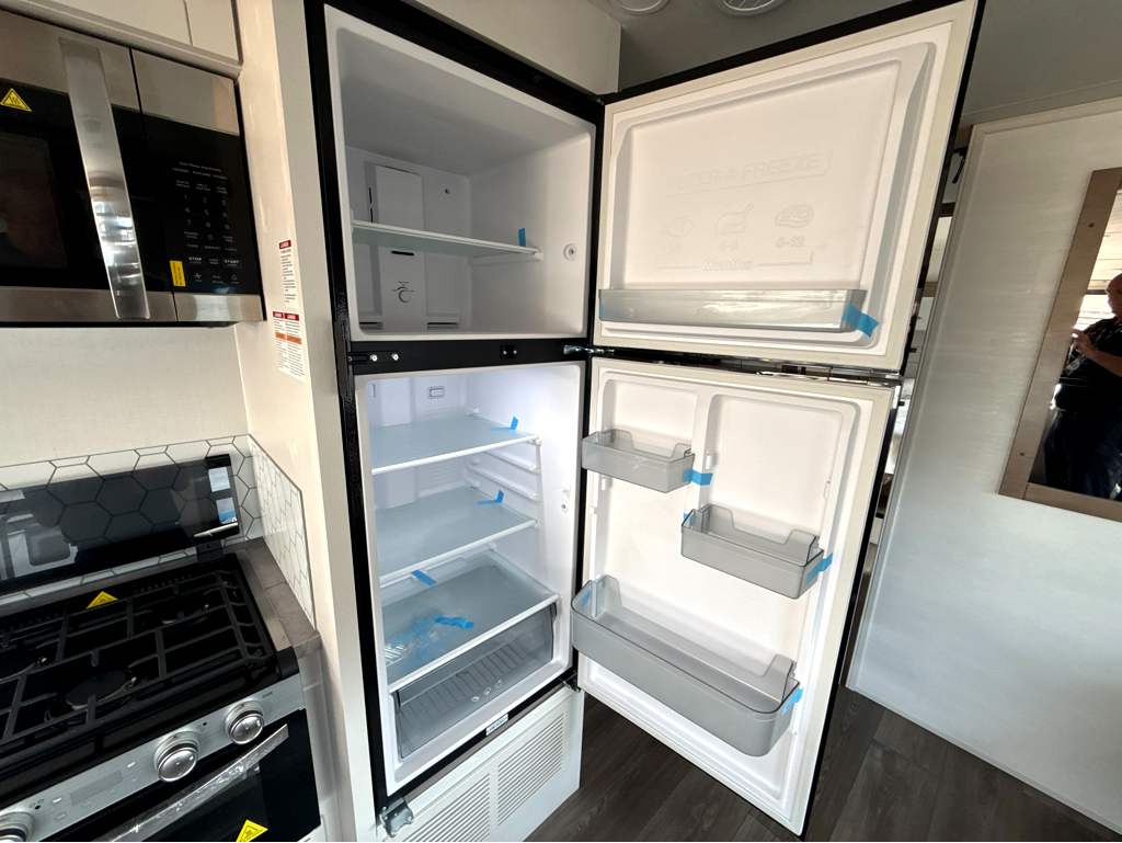 2027 JAYCO GREYHAWK 30Z - Image 22