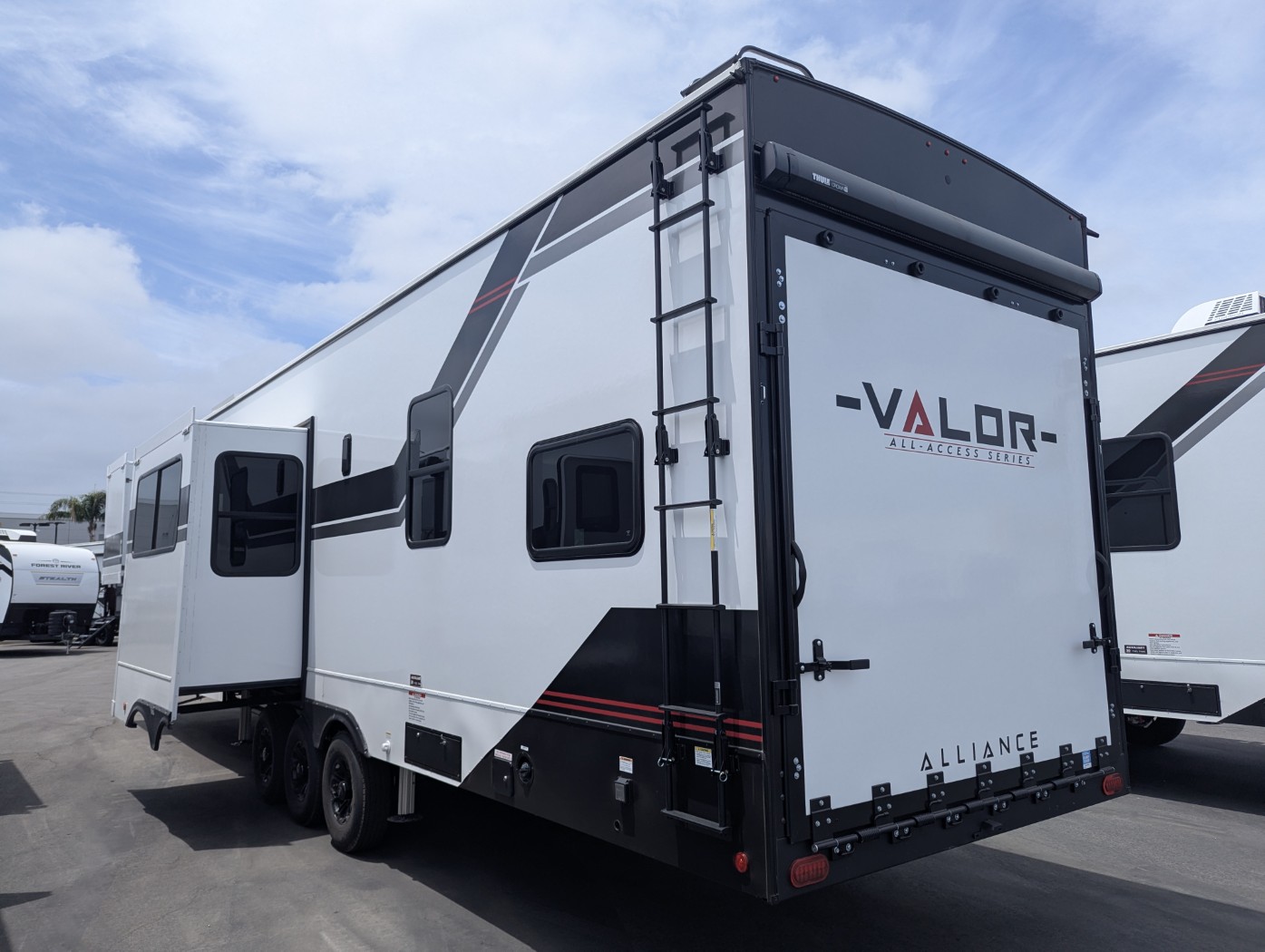 2026 Alliance RV Valor 40A14 - Image 3