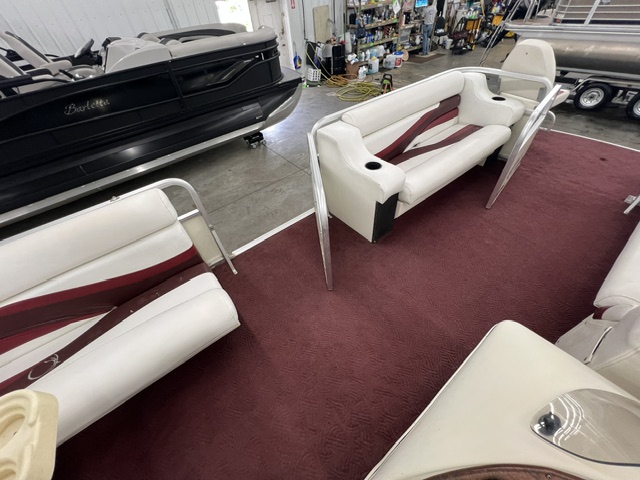 2002 LOWE SUNCRUISER TR220 - Image 22