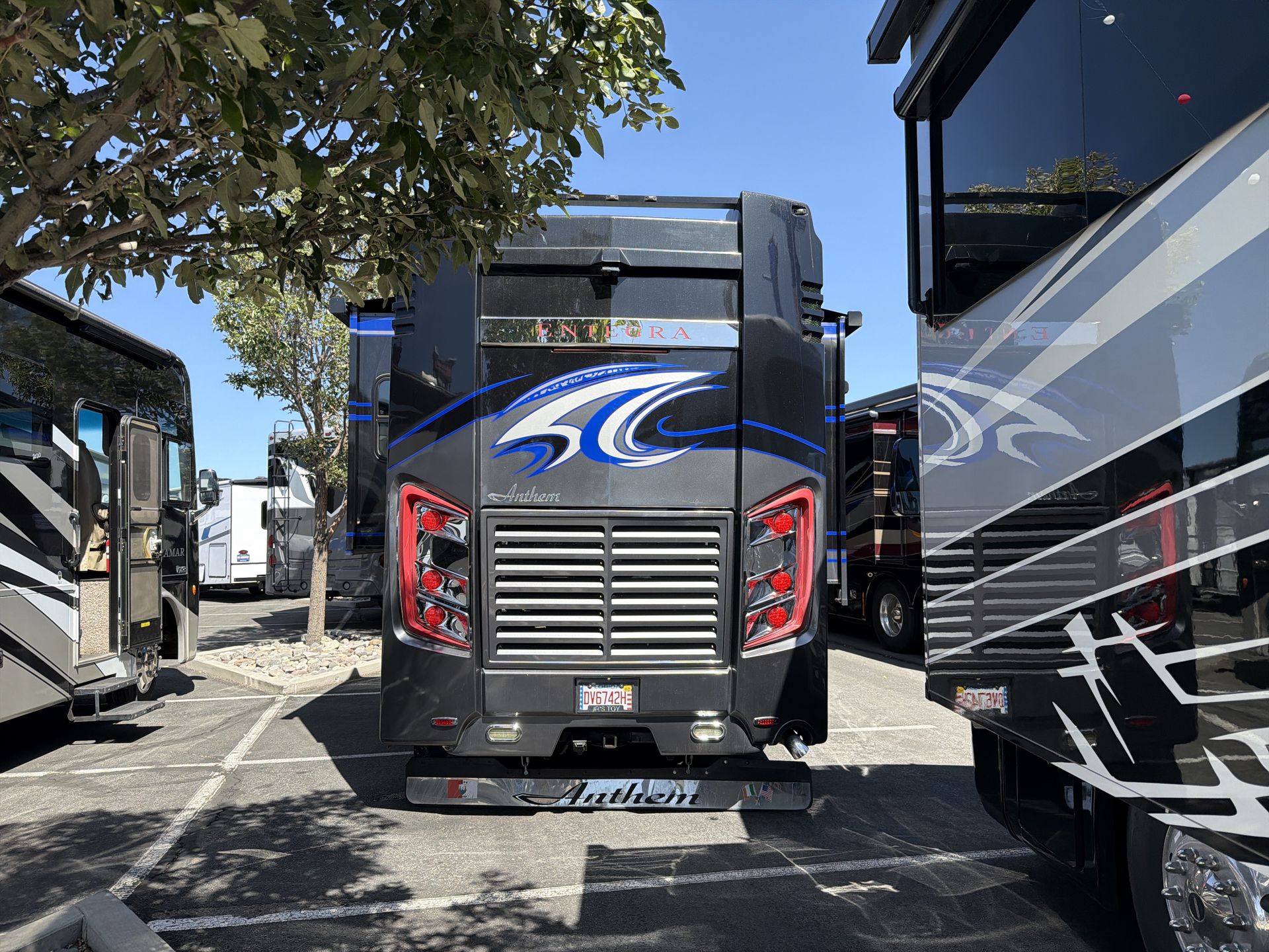 2017 Entegra Coach Anthem 44DLQ - Image 6