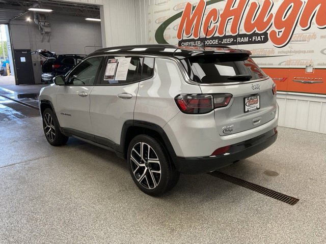 2025 Jeep Compass Limited 4x4 - Image 7