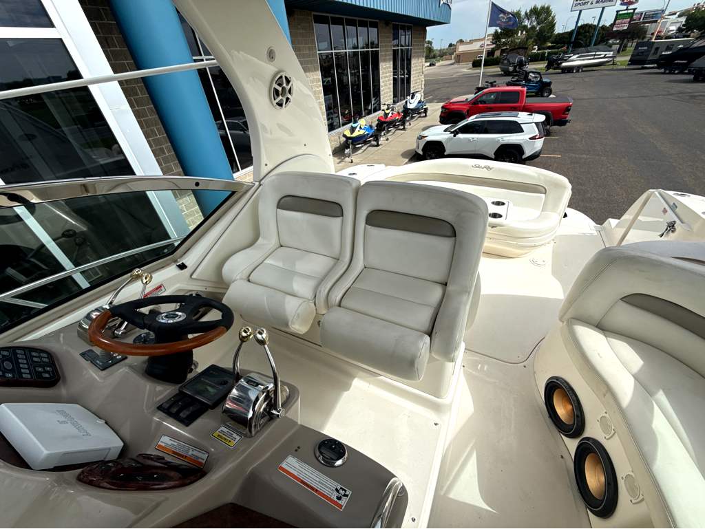 2006 Sea Ray 320 Sundancer - Image 22