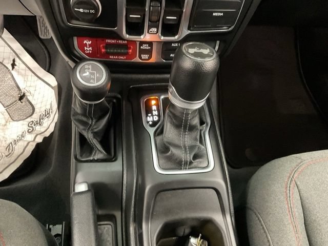 2024 Jeep Wrangler Utility 4D Rubicon 4WD - Image 26
