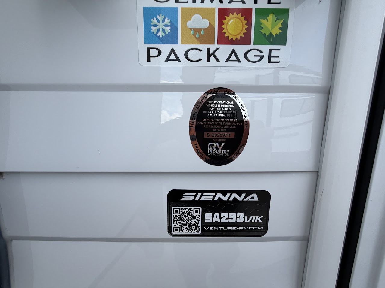 2027 VENTURE RV SIENNA 293VIK - Image 10