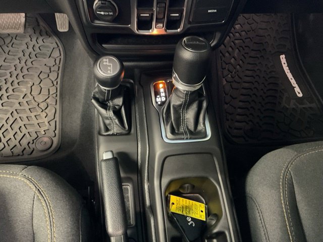 2025 Jeep Gladiator Sport S 4x4 - Image 19