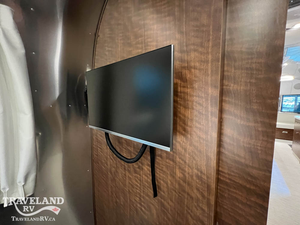 2026 AIRSTREAM 30RBQ GLOBETROTTER - Image 30