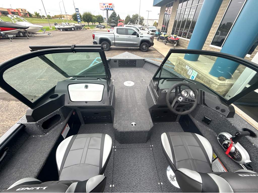 2027 Lund 1800 Adventure Sport - Image 15