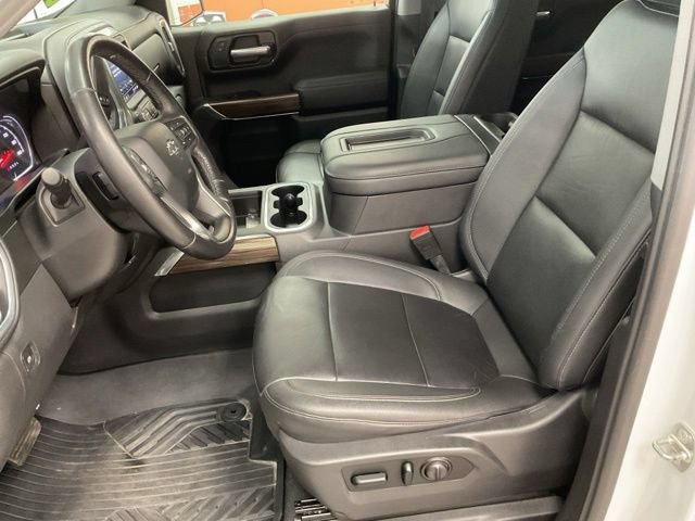 2021 Chevrolet Silverado 1500 Crew Cab RST 4WD - Image 23