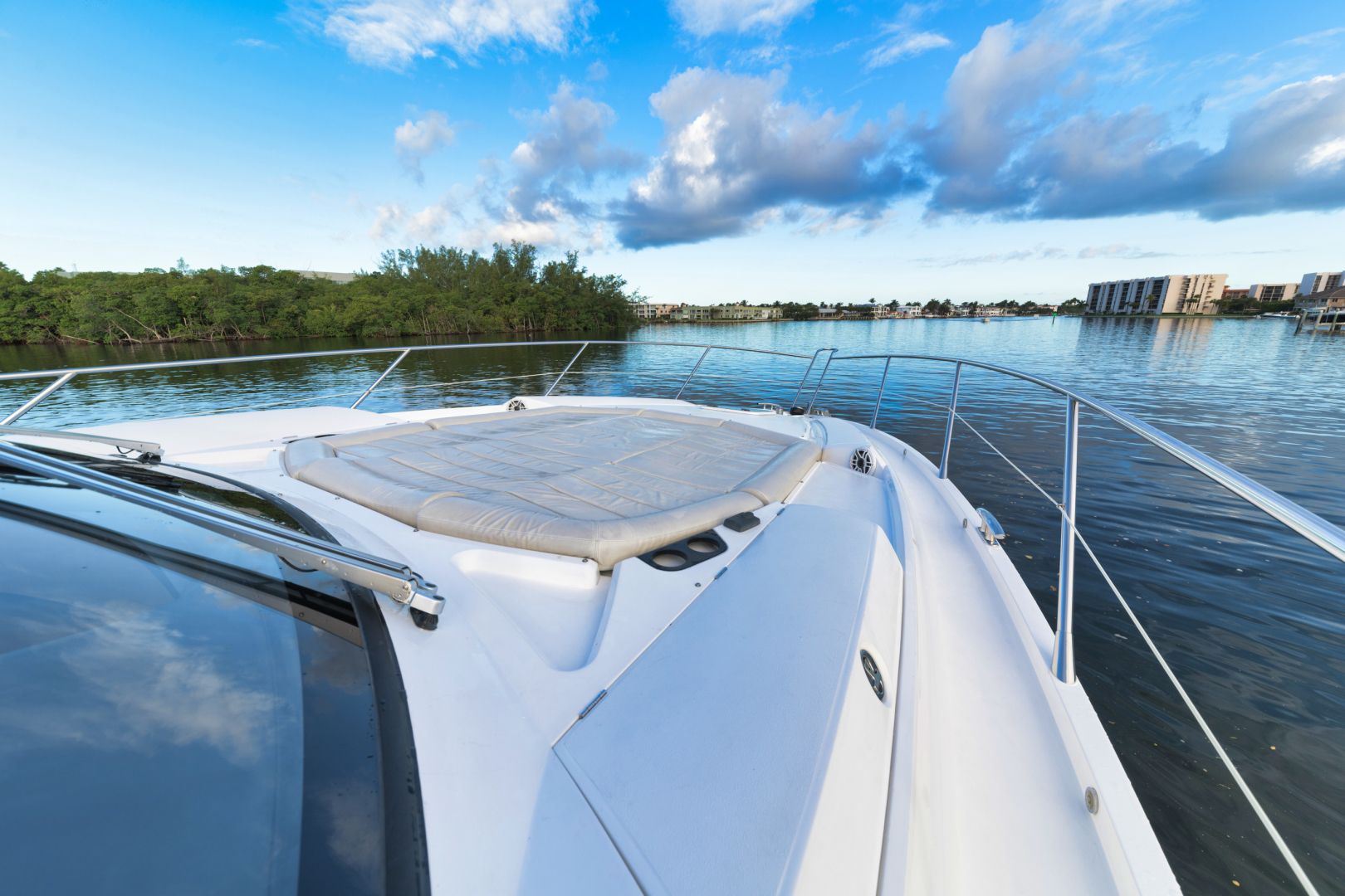 2017 Sunseeker Predator - Image 15