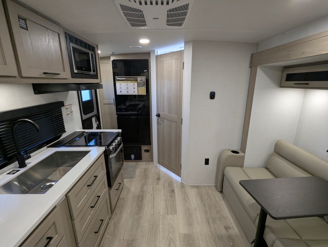 2026 Forest River Rockwood Mini Lite 2109S - Image 16