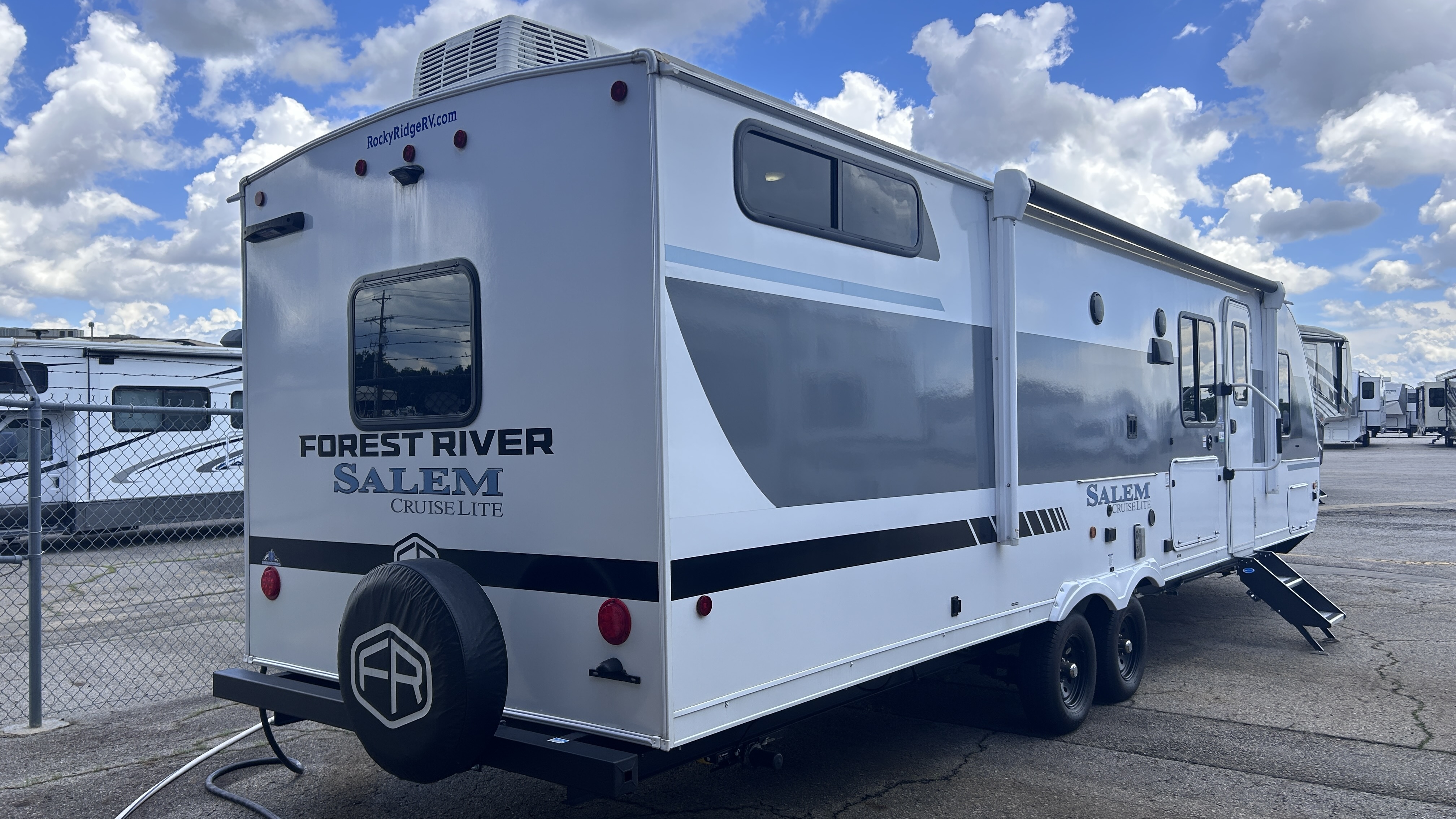2025 Forest River Cruise-Lite Series 28VBXL - Image 6