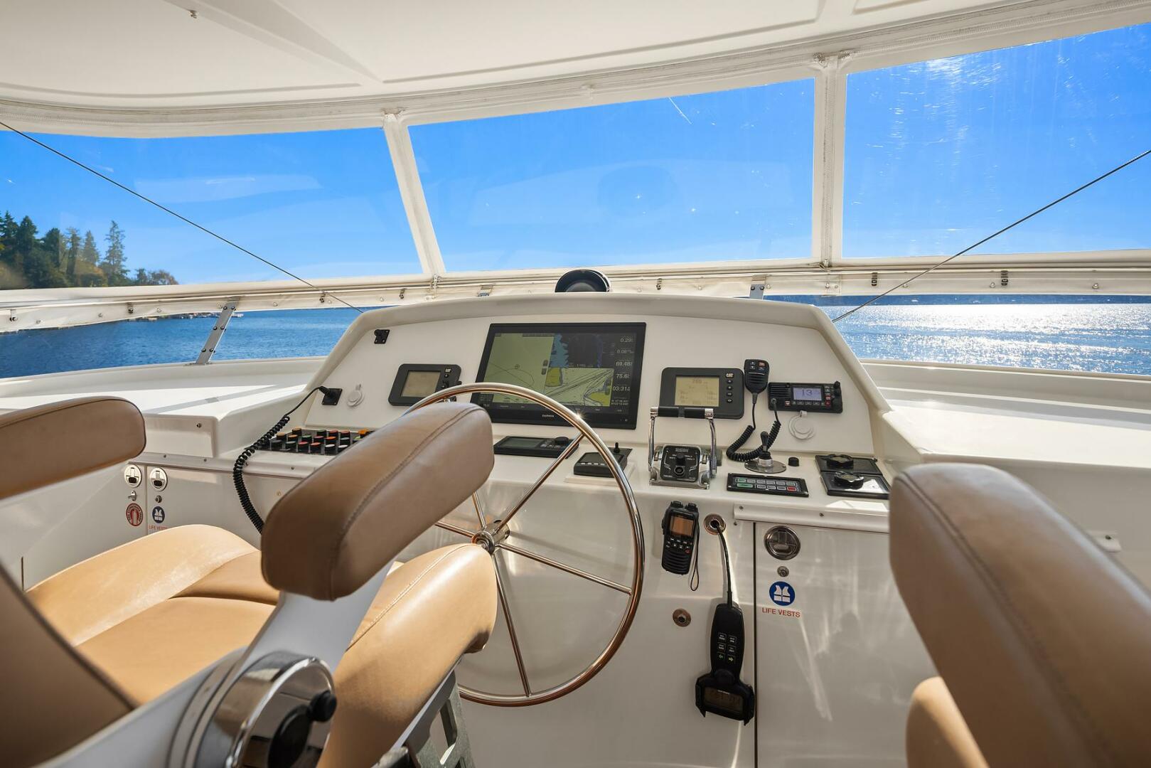 2001 Rayburn Custom Yachts Flush Deck - Image 43