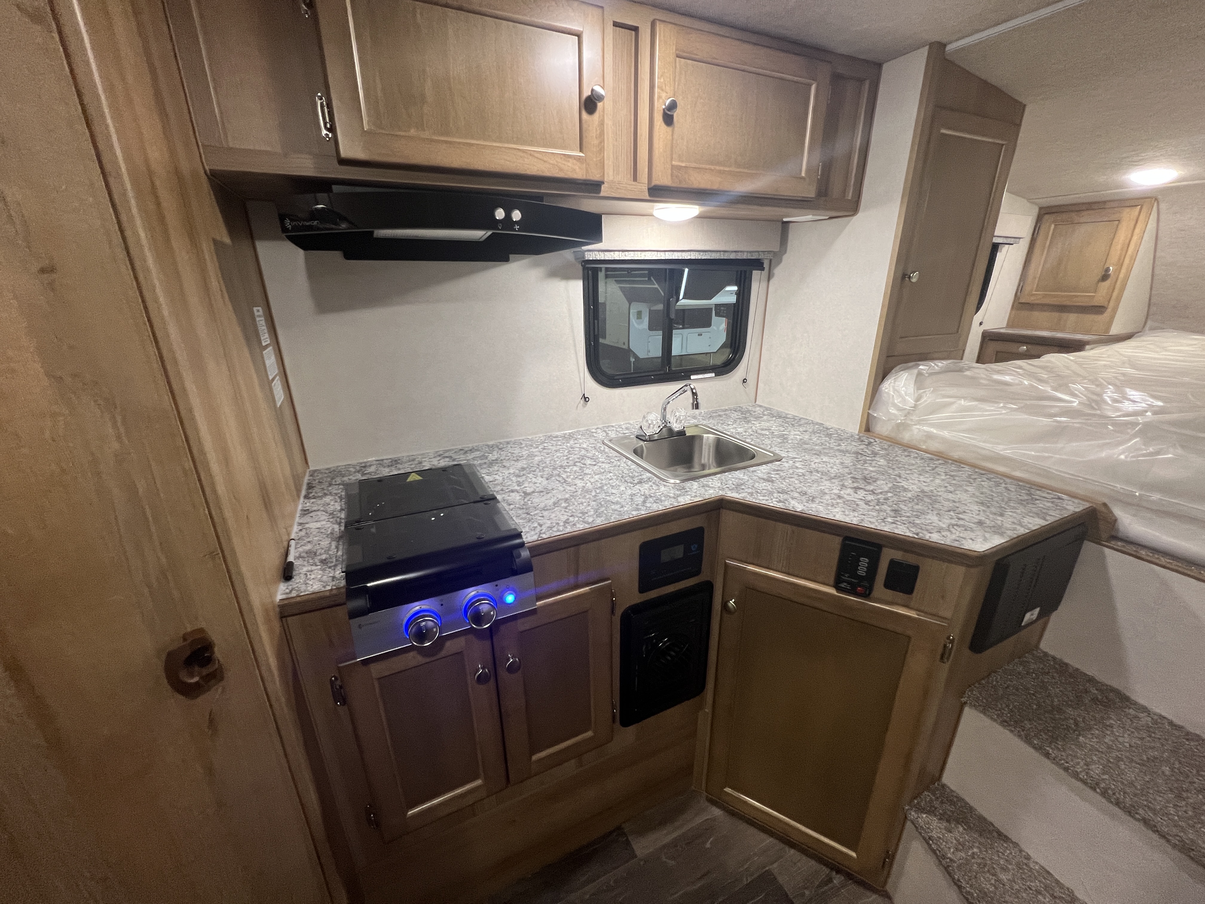 2027 Westland RV Travelaire 80WS - Image 9