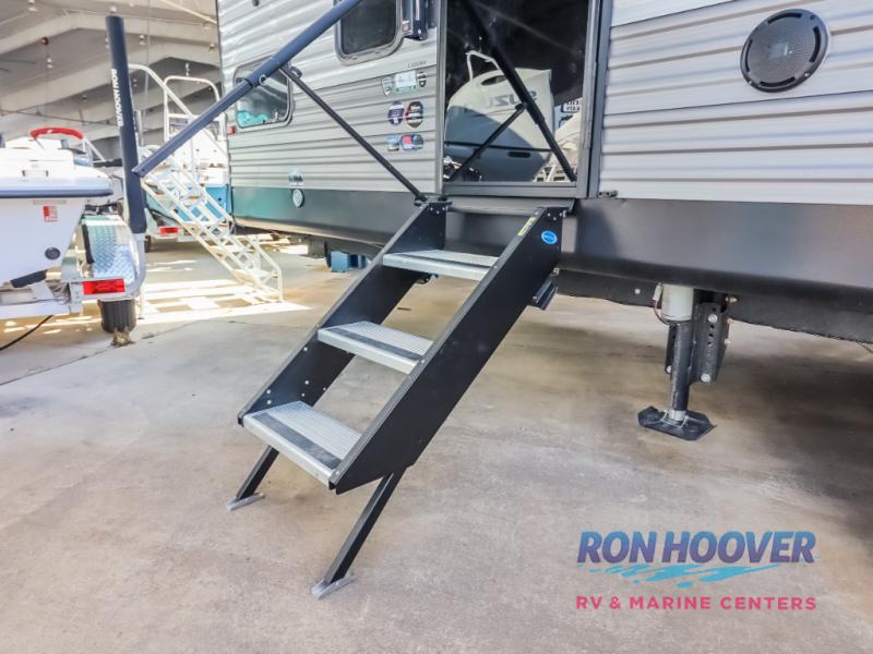 2026 COACHMEN 333DORM - Image 30