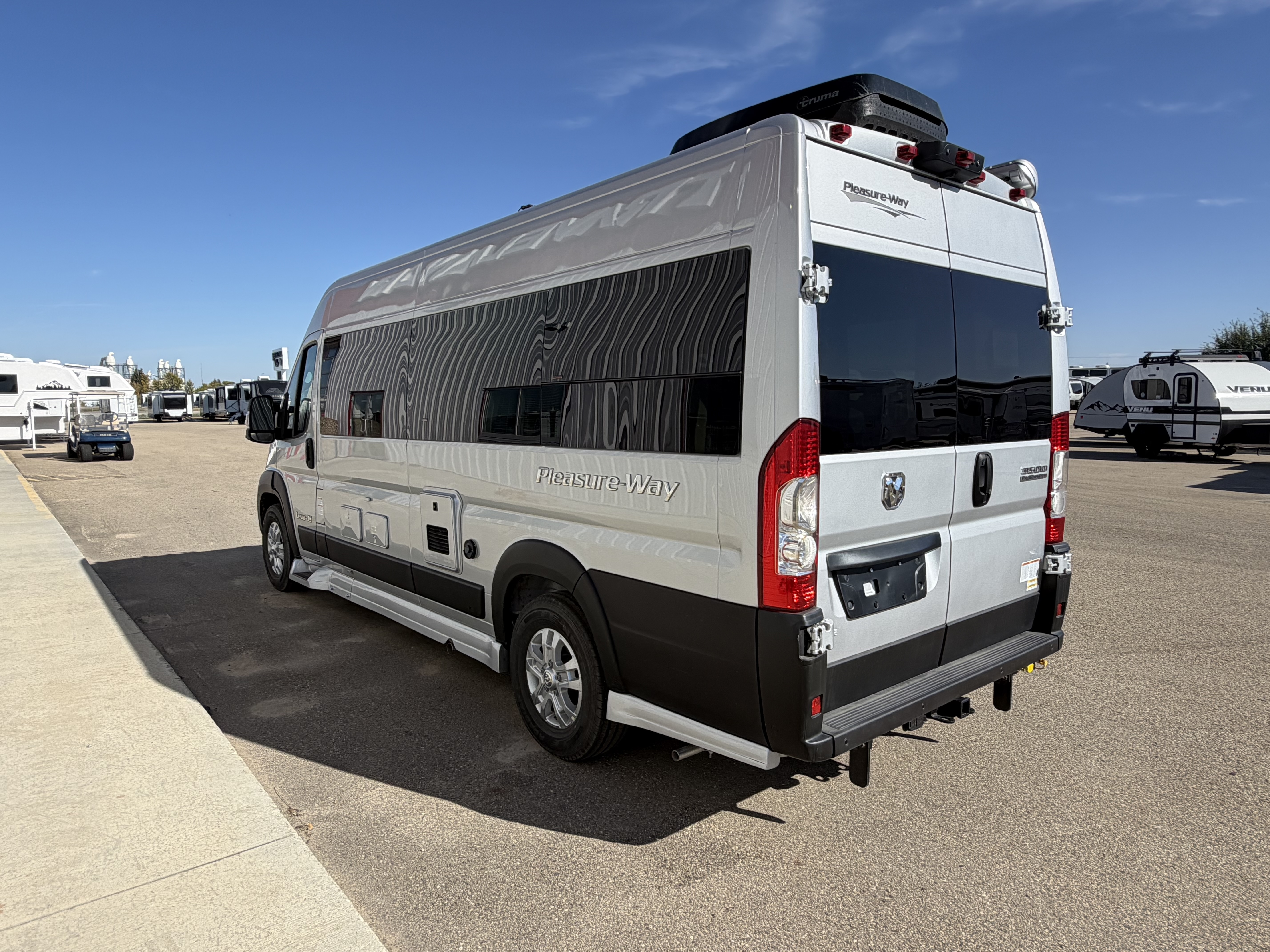 2027 Pleasure-Way Lexor TS - Image 6