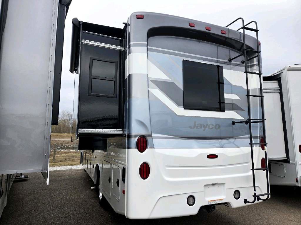 2026 JAYCO PRECEPT 31UL - Image 3