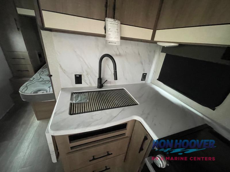 2023 GRAND DESIGN 2400BH - Image 12