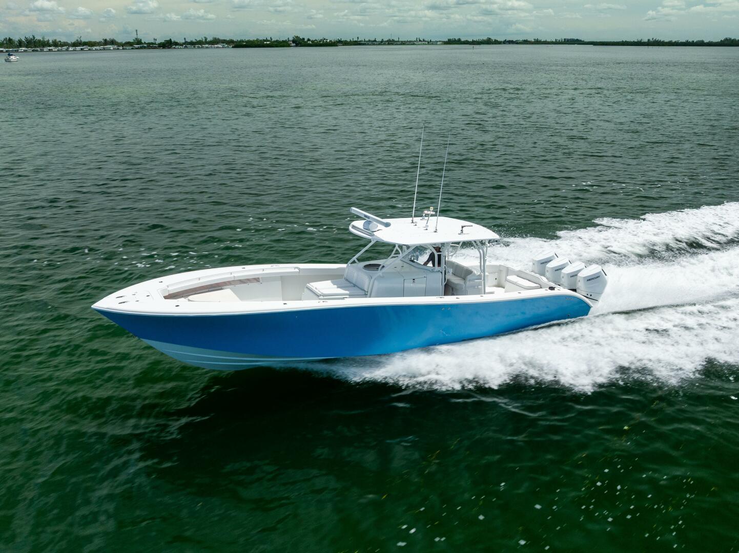 2009 Yellowfin - Image 24