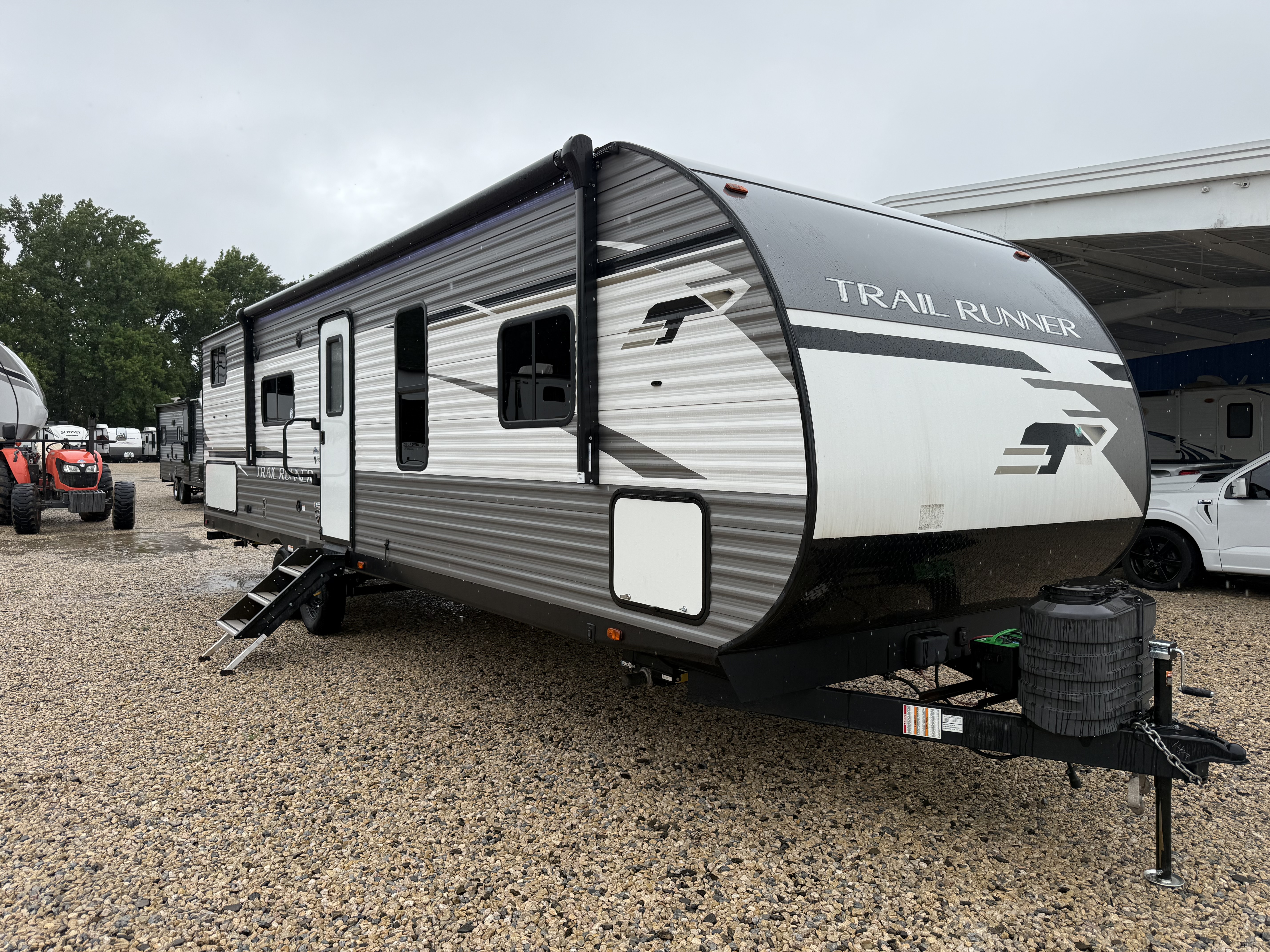2024 Heartland Trail Runner TR 321 BHQB - Image 1