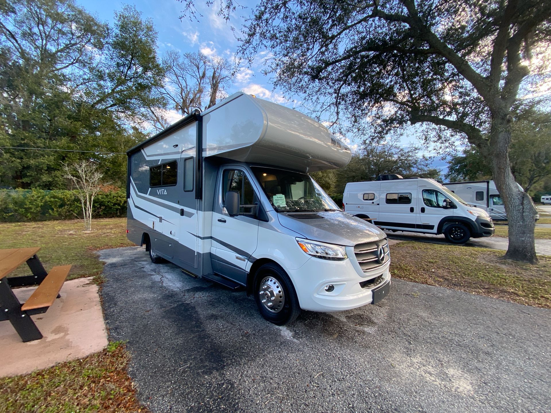2024 Winnebago Vita