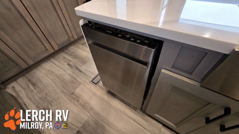 2026 KZ RV Durango Gold G384MSQ - Image 35
