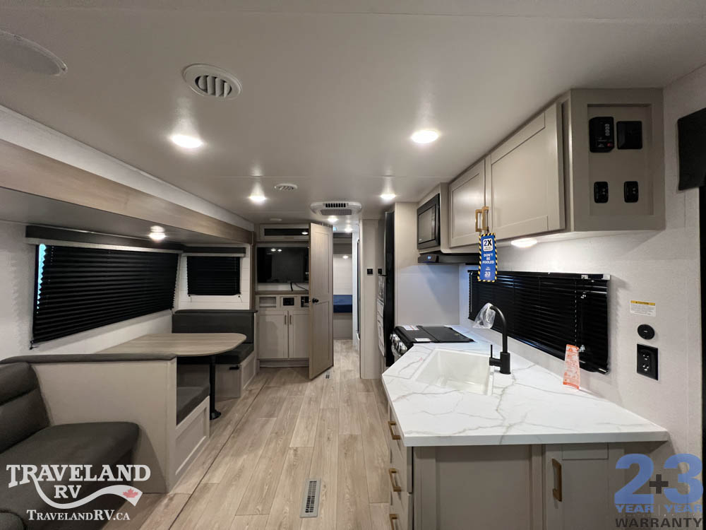 2027 Jayco Jay Flight SLX 262RLSW - Image 3