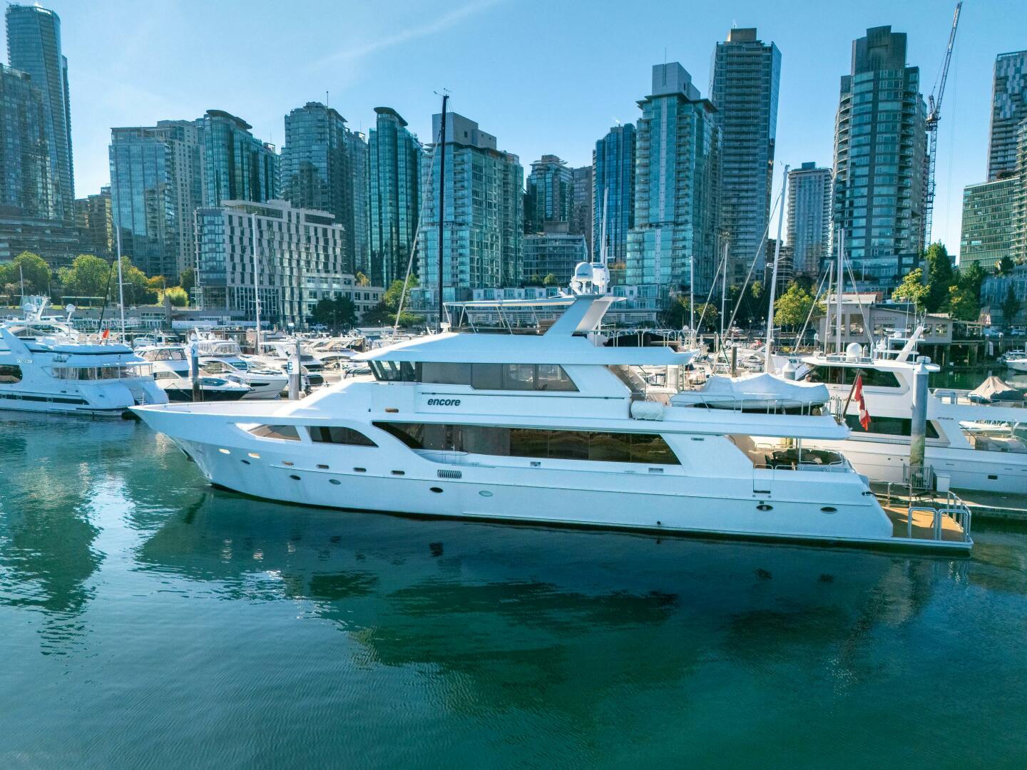 1992 Crescent Custom Yachts Custom - Image 30