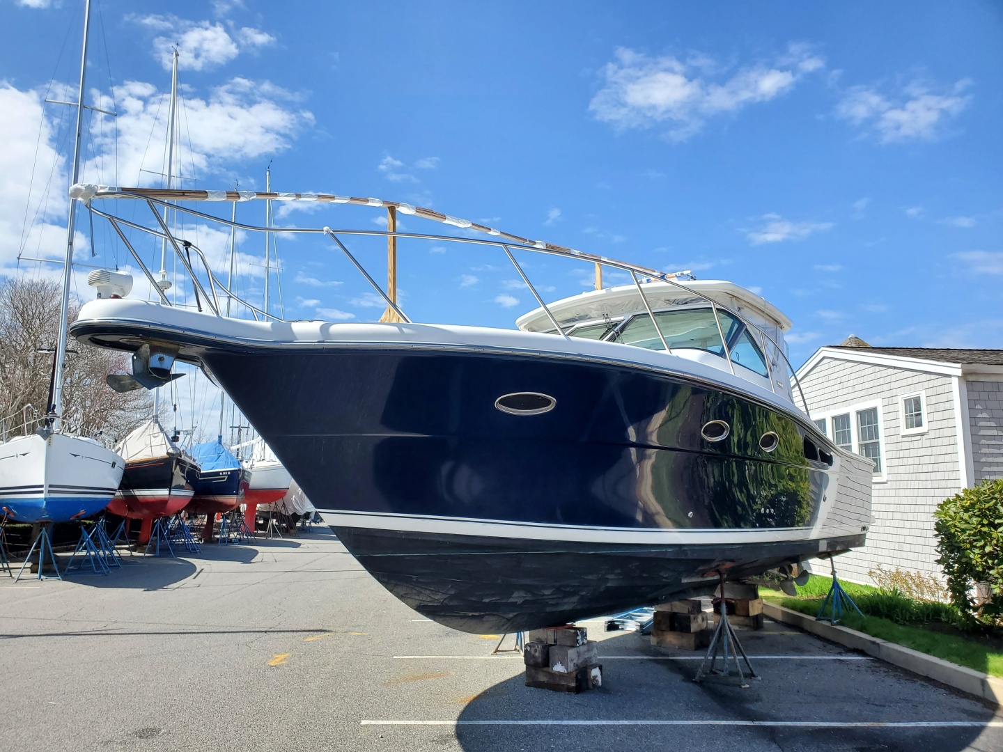 2007 Tiara Yachts 3200 Open - Image 4