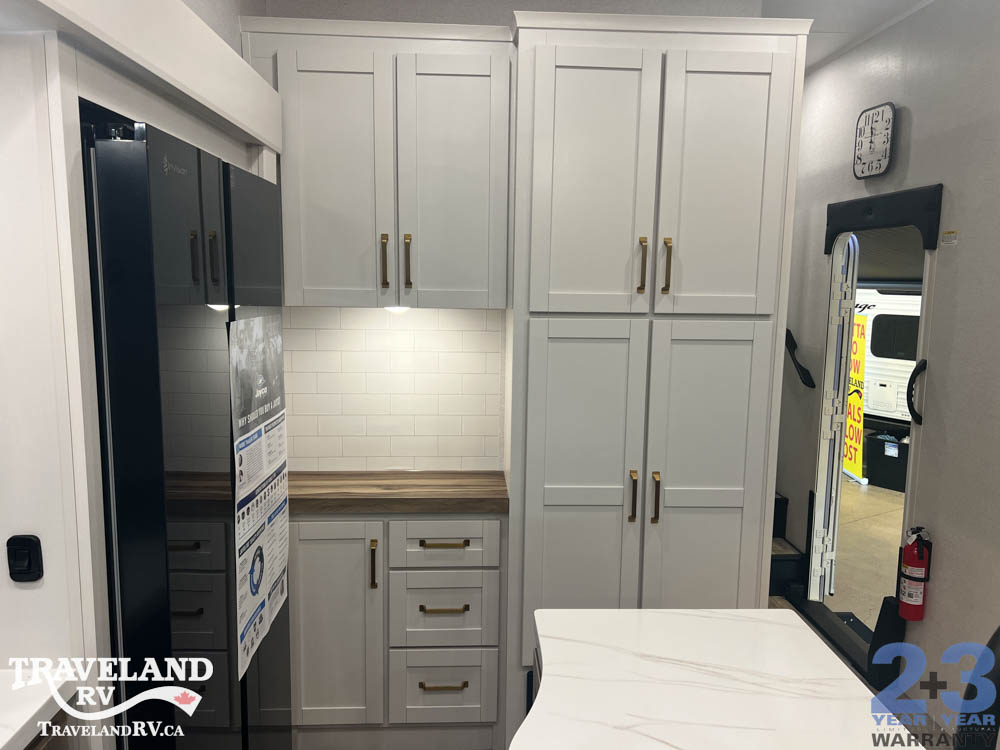 2027 Jayco Eagle 355MBQS - Image 16